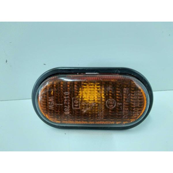 Pisca Paralama Direito Renault Clio Scenic 7700847333 - Direito