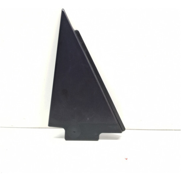 Acabamento Porta Traseira Esq Audi Q3  2015 A 2019 Detalhe