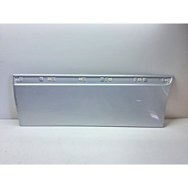 Friso Moldura Porta Traseira Esq Kia Opirus 3.8 2007 2008  Prata