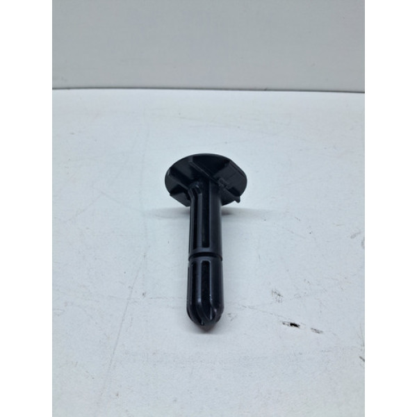 Pino Trava Radiador Renault Sandero 2019 2020 2021 2022 23