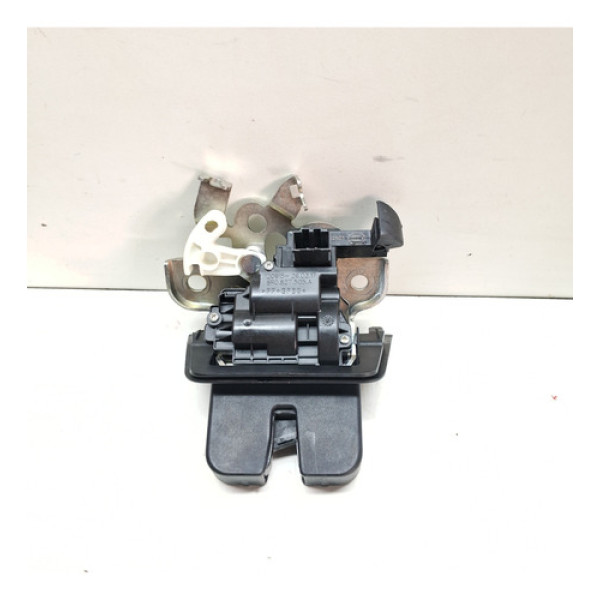 Fechadura Tampa Traseira Passat B8 16/19 A5 Q5 18/ Q3 20/
