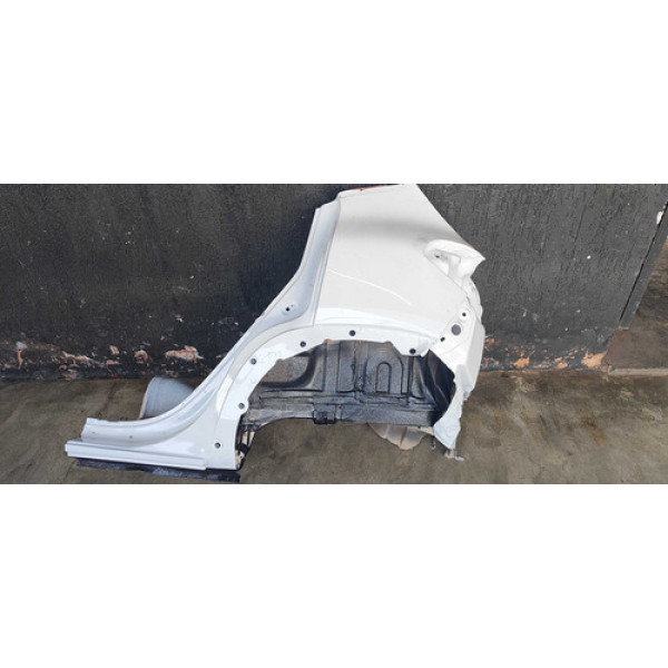 Lateral Traseira Esquerda Renault Kwid 1.0 3cc Detalhe 
