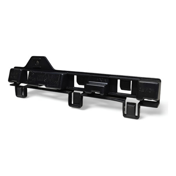 Guia Suporte Paralama Dianteiro Direito Bmw 320i 2013 A 3018