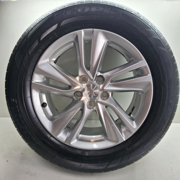 Roda Avulsa Gm Tracker Com Pneu Bridgestone 215/60/r16 2023 Prata