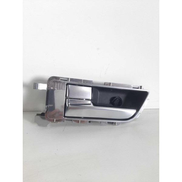 Maçaneta Interna Traseira Esquerda Discovery 4 2012 A 2016 Preto Traseira