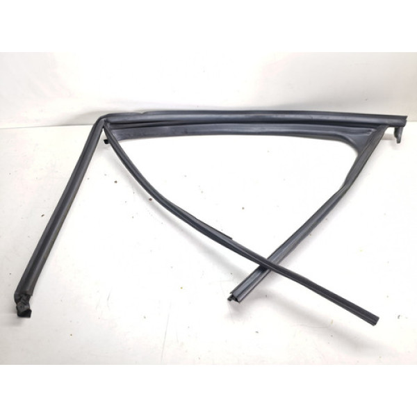 Canaleta Vidro Porta Dianteira Esquerda Renegade 2016/ Preto