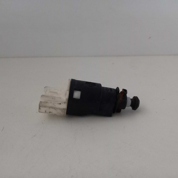 Sensor Pedal Freio Kwid 1.0 12v 3cc 8200276361d