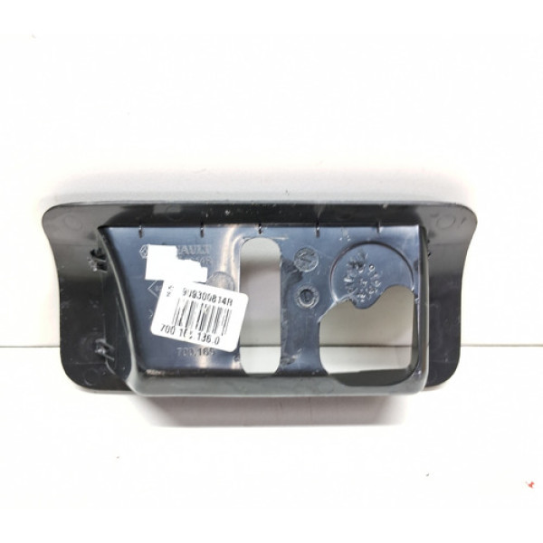 Moldura Batente Tampa Traseira Renault Kwid 1.0 2022 A 2024