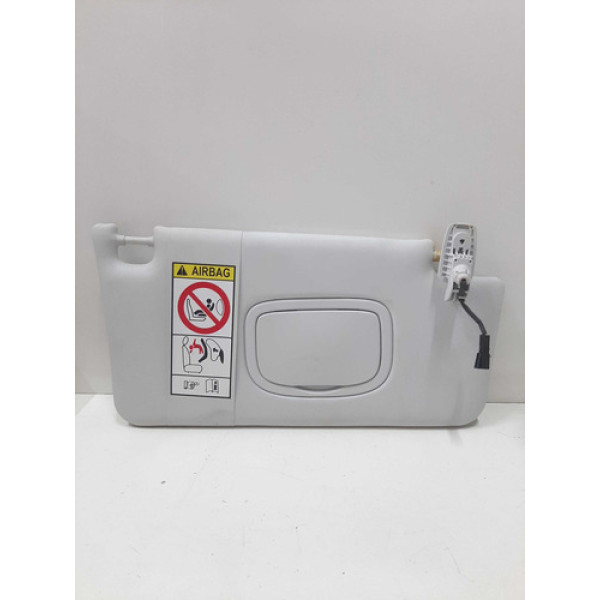 Quebra Sol Direito Jeep Renegade 2016 A 2021 Detalhe