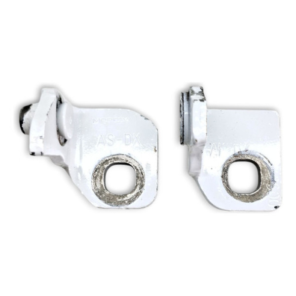 Dobradiça Porta Dianteira Direita Mobi 2017/ Strada 2020/