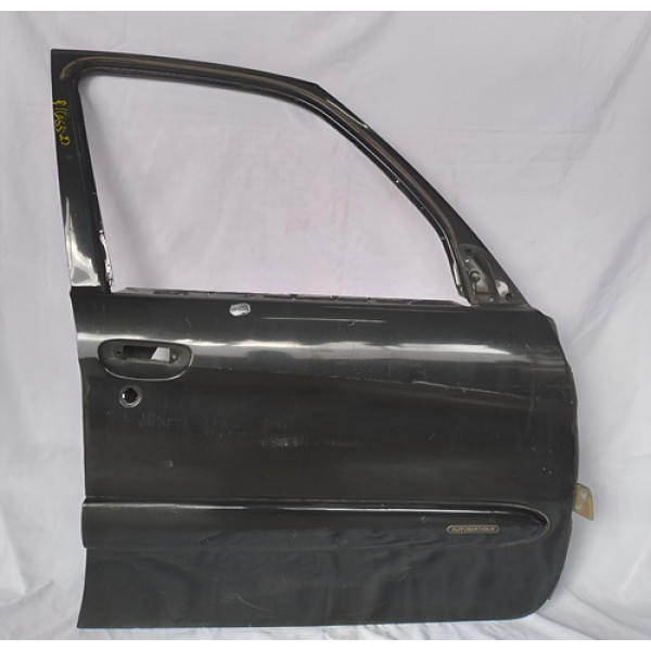 Porta Dianteira Direita Citroën Xsara Picasso 2001 A 2008  Dianteira Direito Preto