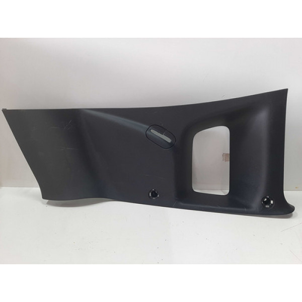 Acabamento Coluna Traseiro Direito Renegade 16 A 21 Detalhe