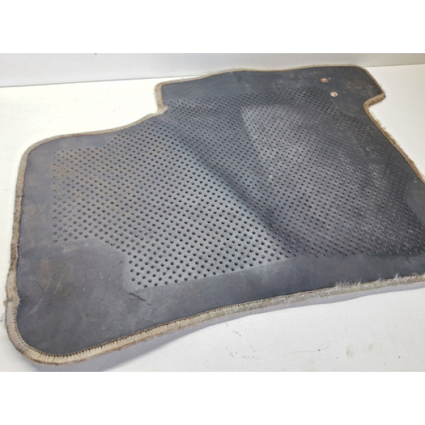 Tapete Dianteiro Esquerdo Kia Opirus 3.8 2007 2008  Cinza