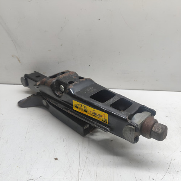 Macaco Fiesta 1.0 2000 A 2014