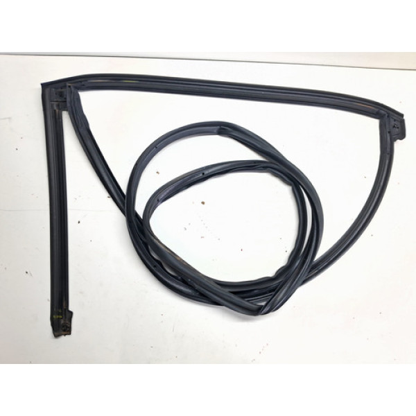 Borracha Porta Traseira Esquerda (carroceria) Tracker 2020/