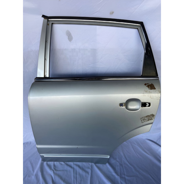 Porta Traseira Esquerda Captiva 3.6 V6 2008 A 2015 - Traseira - Esquerda - Prateado