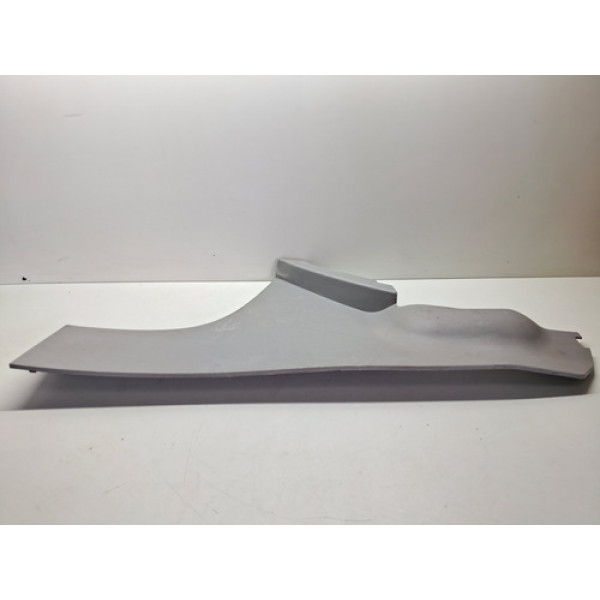 Acabamento Traseiro Lado Direito Kia Opirus 3.8 2007 2008