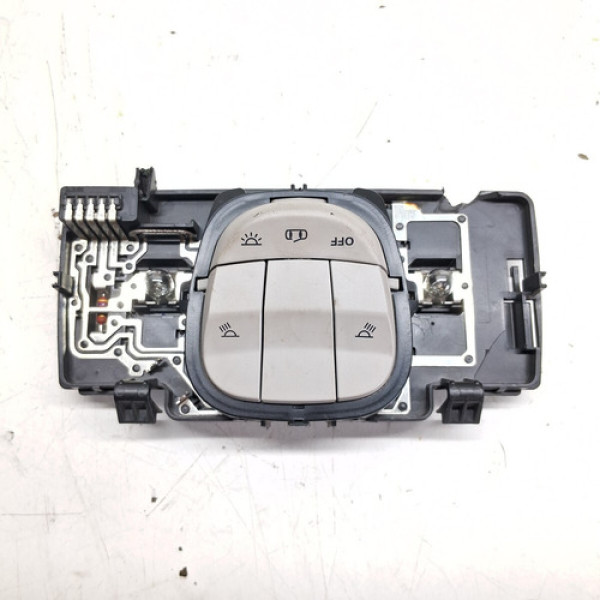 Botão Comando Luz Teto Renegade Toro 2017/ Detalhe 