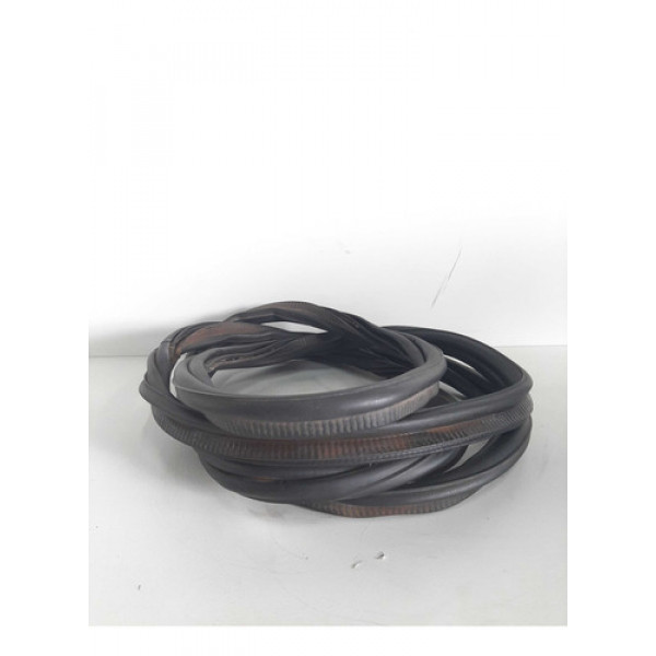 Borracha Tampa Traseira Land Rover Discovery 4 2012 A 2016