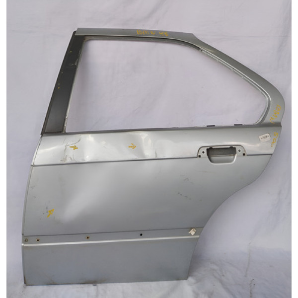 Porta Traseira Esquerda Bmw 323 1994 A 1998 Detalhes Nas Fot Traseira Esquerdo Prateado