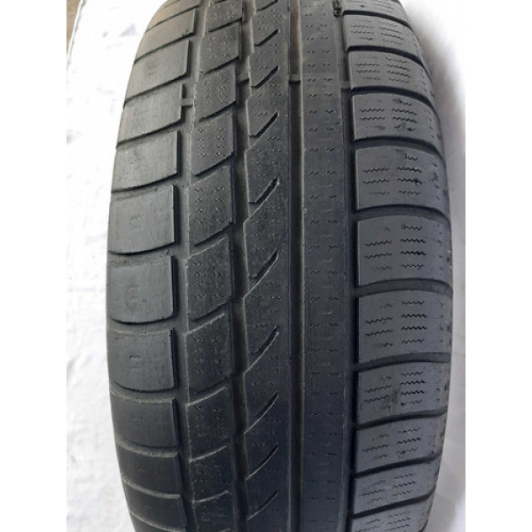 Pneu Hankook Icebear W300 225/65r17 102h Mais Meia Vida 