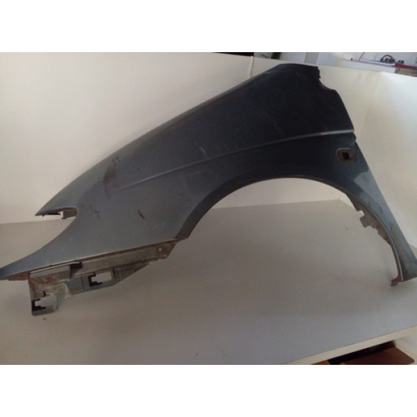 Para Lama Esquerdo Renault Scenic 1996 A 2001 Detalhe