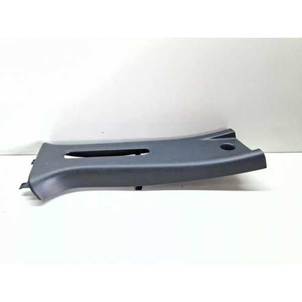 Moldura Superior Coluna Central Dir Sandero Logan 2016 A 23