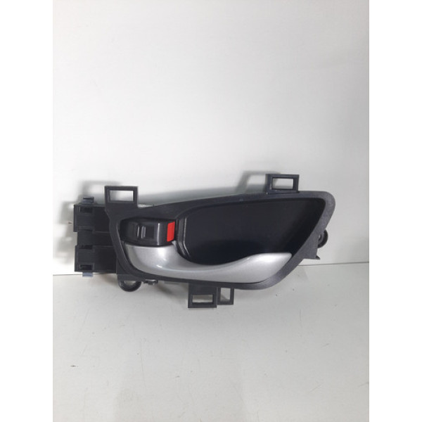 Maçaneta Interna Diant. Esq. Honda Civic G10 2017 A 2021 Prata Dianteira