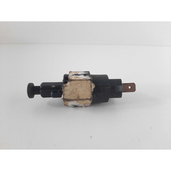 Interruptor Sensor Pedal Freio Gm Astra 1996 A 2005