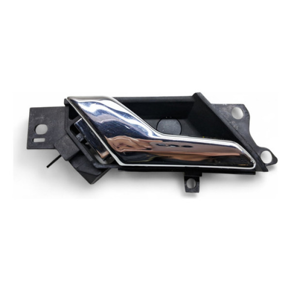 Maçaneta Interna Porta Traseira Esquerda Captiva 2008 A 2017 Prateado Dianteira/traseira