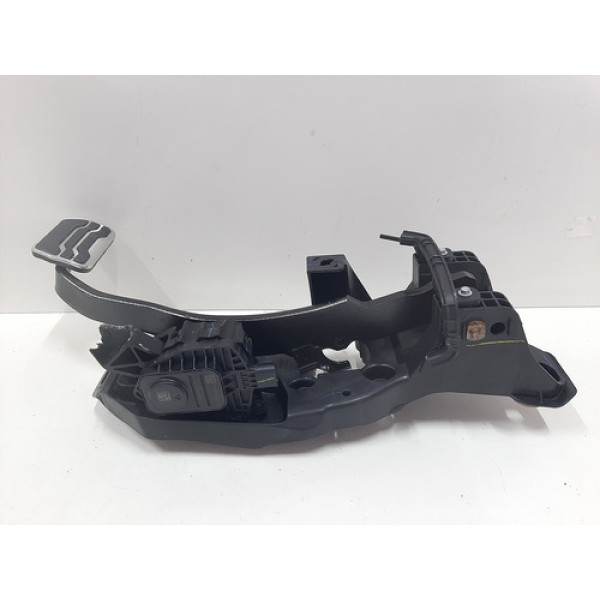 Pedal Freio Fusion Titanium 2.0 Turbo 4x4 2016 A 19 Detalhe 