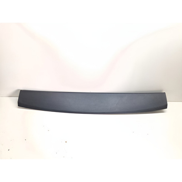 Acabamento Forro Interno Tampa Tras Tracker 2020/