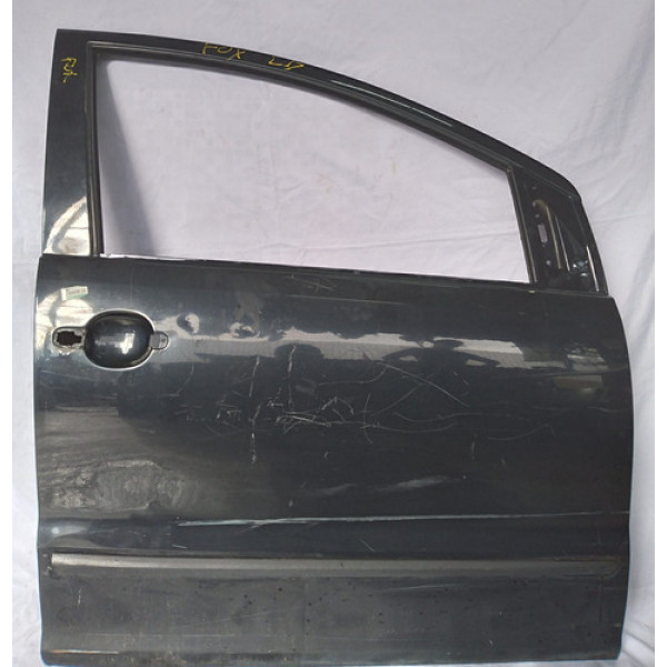 Porta Dianteira Direita Volkswagen Fox 04 A 12 Com Detalhes 