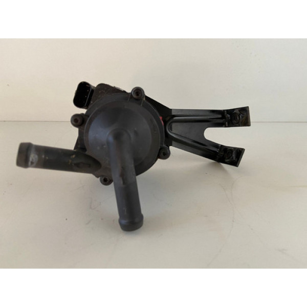 Bomba De Agua Auxiliar Eletrica Bmw X5 4.4 V8 2011 2012