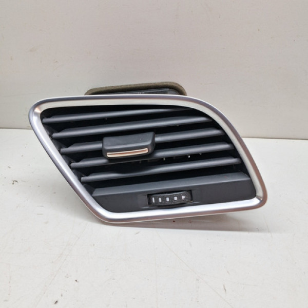 Difusor Ar Lateral Direita Audi Q3 1.4 Tfsi 2015 A 2019