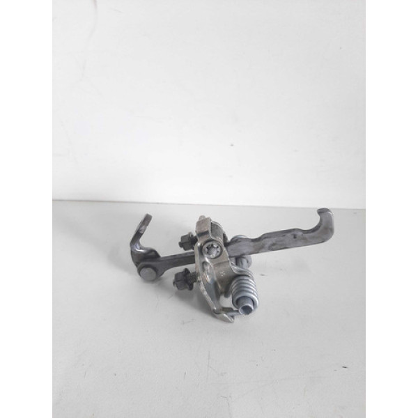 Limitador Porta Traseira Esquerda Renault Oroch 2022 A 2024