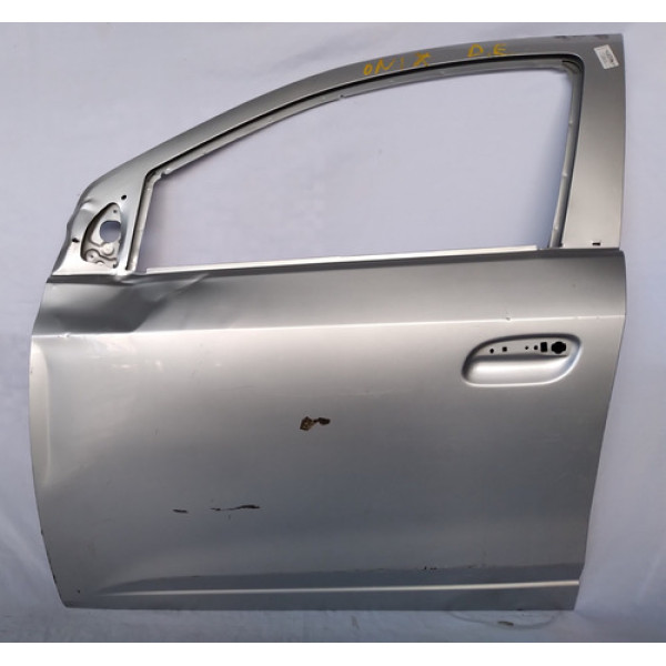 Porta Dianteira Esquerda Chevrolet  Onix 2013 A 18 Detalhes 