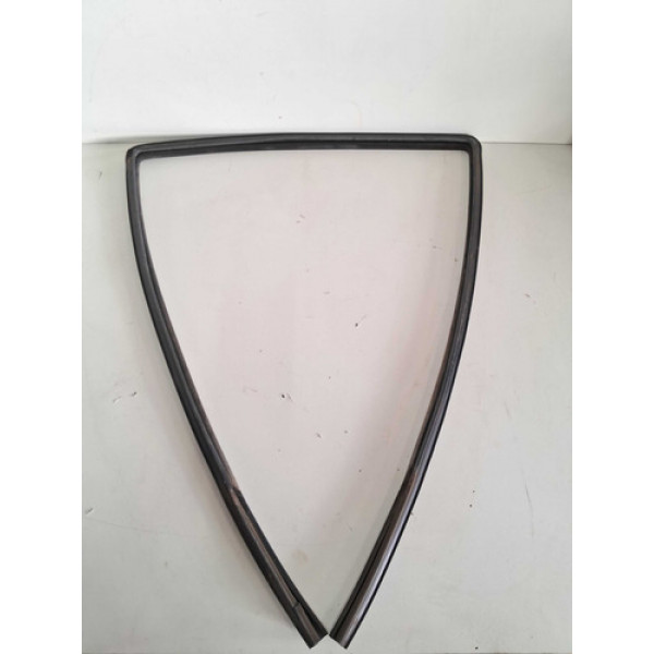 Borracha Vidro Porta Tras Direita Discovery 4 2012 Detalhe Preta