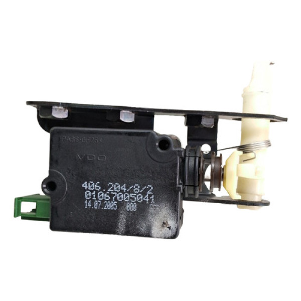 Fechadura Esquerda Tampa Tras Inf Discovery 3/4 2005/2016