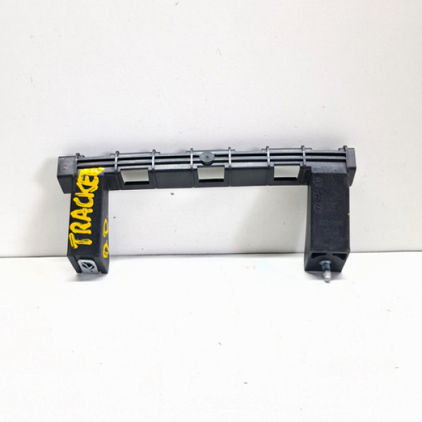 Guia Canaleta Porta Dianteira Dir Gm Tracker 2020 A 2024