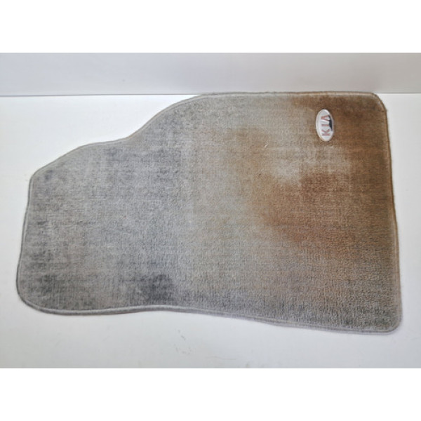 Tapete Dianteiro Direito Kia Opirus 3.8 2007 2008  Cinza