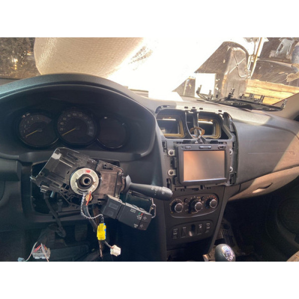 Churrasqueira Sandero Preto Fosco