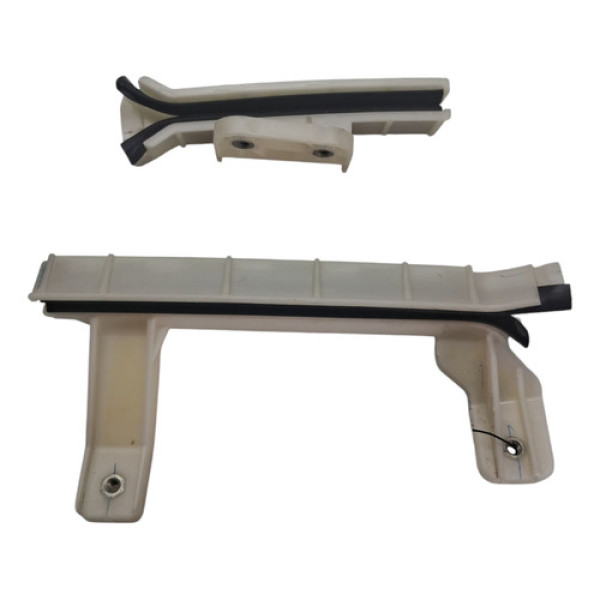 Guia Vidro Porta Traseira Esquerda Mobi 2017 2018/ Preto