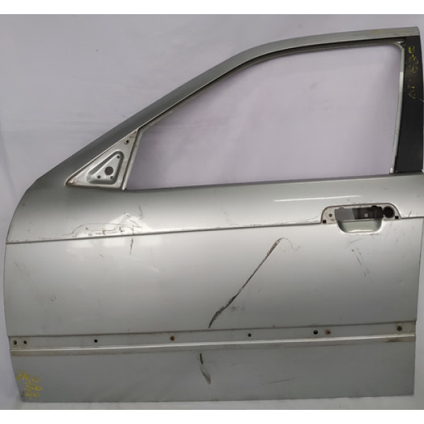 Porta Dianteira Esquerda Bmw 323 1994 A 1998 Pequeno Detalhe Dianteira Esquerdo Cinza