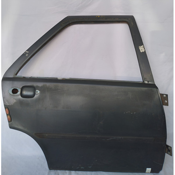 Porta Traseira Direita Fiat Tipo 1993 A 1997  Traseira Direirto Preto