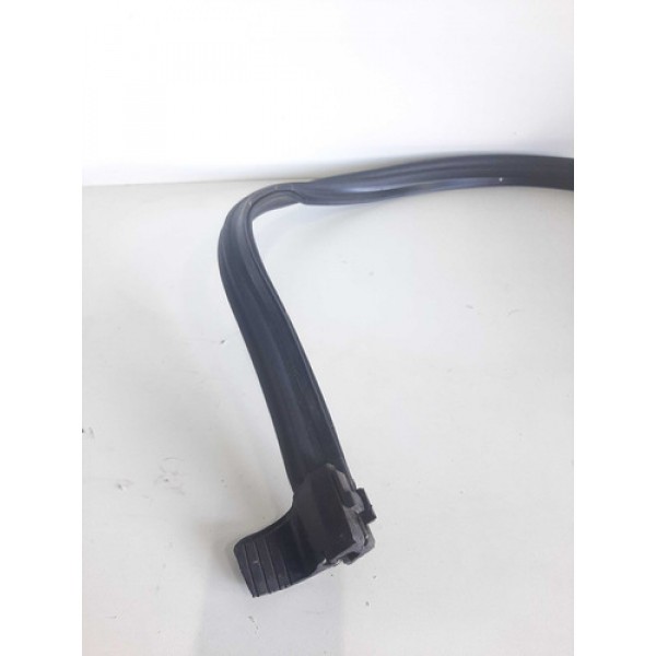 Borracha Churrasqueira Renault Oroch 2022 2023 2024      