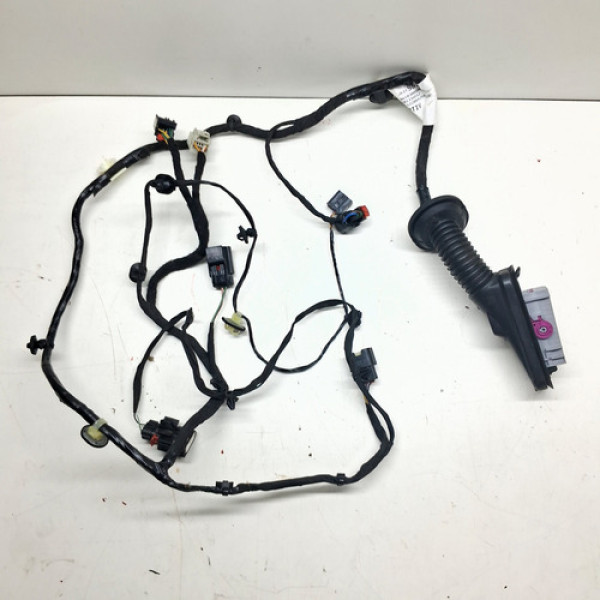 Chicote Porta Dianteira Esquerda Chevrolet Tracker 2020/