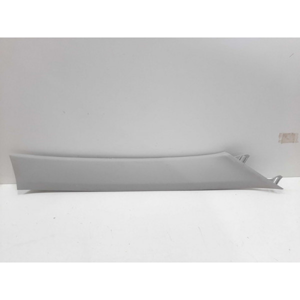 Acabamento Direito Coluna Parabrisa Renault Kwid 2017 A 21