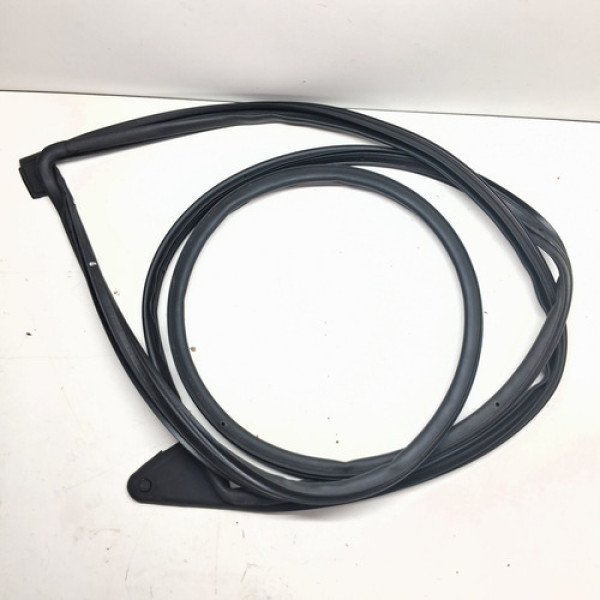 Borracha Pingadeira Porta Dianteira Esquerda Tracker 2020/