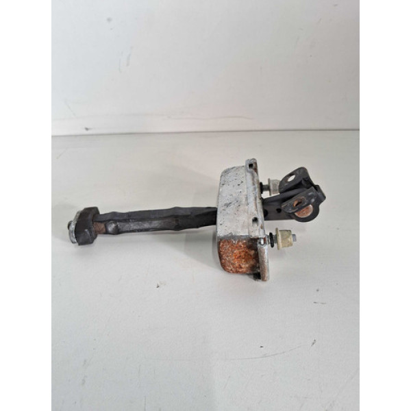 Limitador Porta Dianteira Esquerda Discovery 4 2012 A 2016 